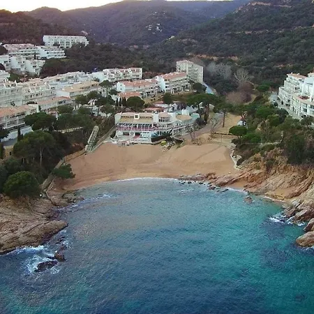 Cala Salions * Тосса-де-Мар